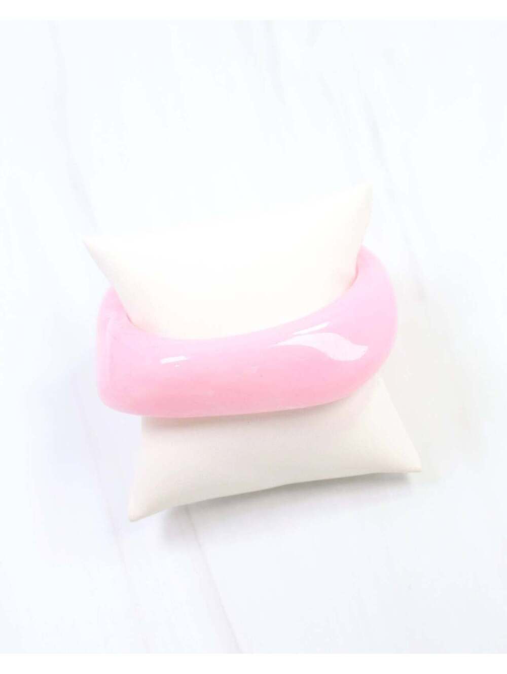 Caroline Hill Chelsea Geometric Pink Bangle Bracelet